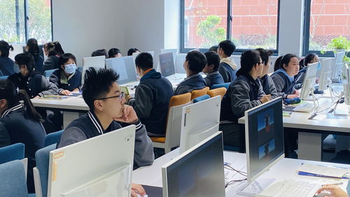 影育科技在上海市卢湾高级中学开展常规性元宇宙系列课程教学,上海市教委相关领导莅临现场观摩指导